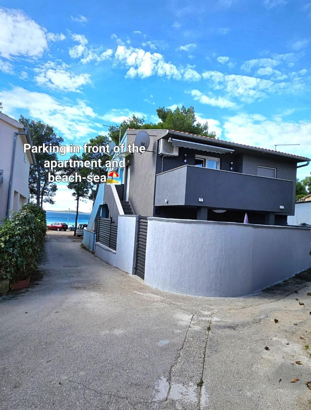 Apartman Karla Ядрія Екстер'єр фото